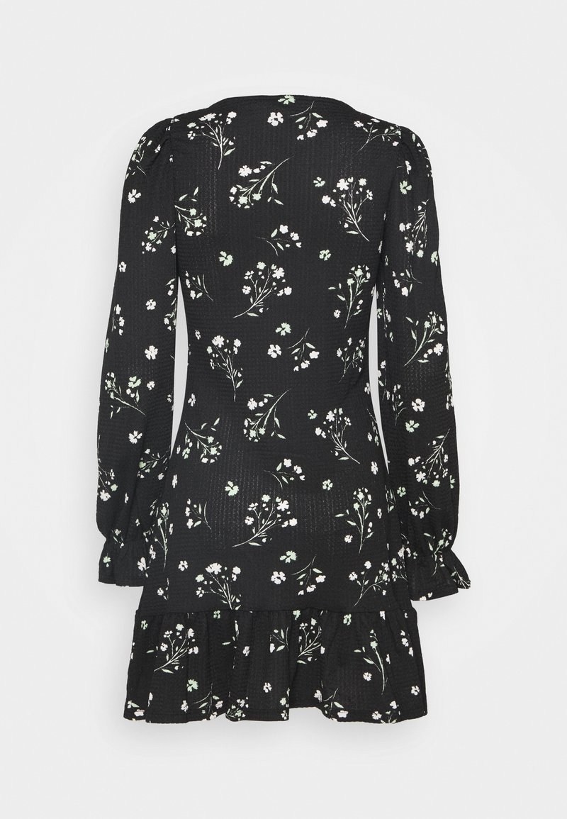River Island Petite Day dress - black - (Pre-owned) - Zalando.ie River Island Petite Day dress - black - (Pre-owned) - Zalando.ie