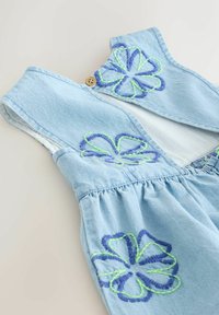 Valimata, blue floral