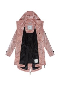 Šviesiai rožinė lietpalčio su blizgiu metaliniu apdaila. Turintis juodą pamušalą, gobtuvą, ilgomis rankovėmis ir užtrauktuku. Viduje yra etiketė.