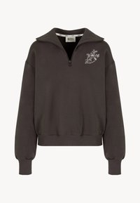 Donkergrijze sweatshirt met een hoge kraag, een halve rits aan de voorkant en een drop shoulder-mouw. Bevat witte bloemenborduursels op de linker borst. Zacht materiaal.