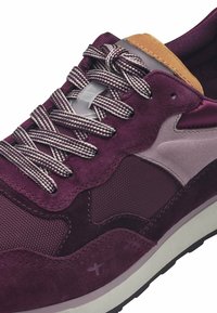 Tamaris Sneakers basse - purple comb
