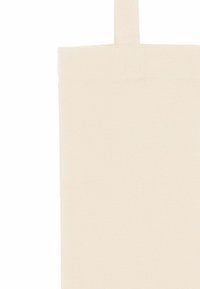 Borsa tote in tela beige con due manici, mostrata su uno sfondo bianco.