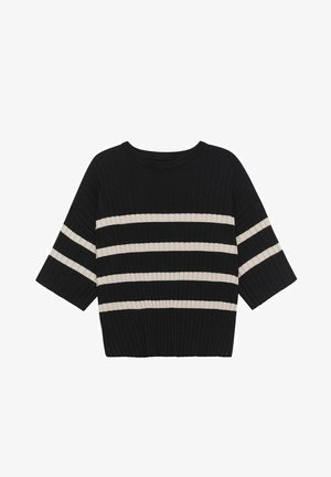 Sort ribbet strikket sweater med brede trekvartærmer og vekslende hvide horisontale striber. Rundet halsudskæring, kort skåret.