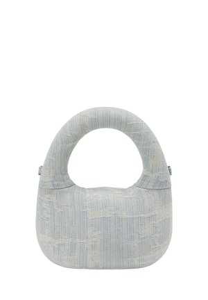 Textureret håndtaske i lyseblå med et rundt håndtag. Har et vævet mønster og blødt stof, hvilket giver et blødt og taktilt udseende.