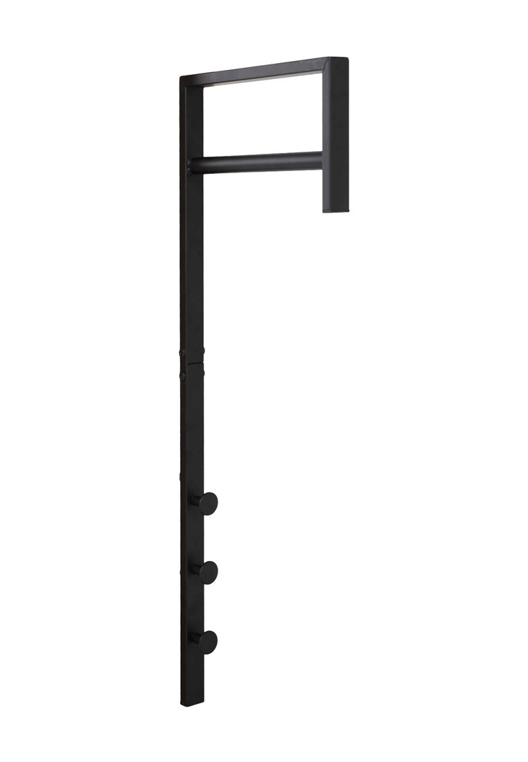 Dit zwarte metalen wandgemonteerde kapstok heeft een verticale rechthoekige vorm met drie ronde haken en een bovenste horizontale stang om jassen aan op te hangen.