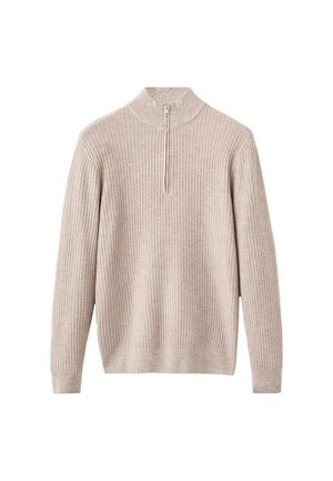 Maglione a coste beige con colletto alto e chiusura con mezza zip, caratterizzato da maniche lunghe e una vestibilità leggermente rilassata.