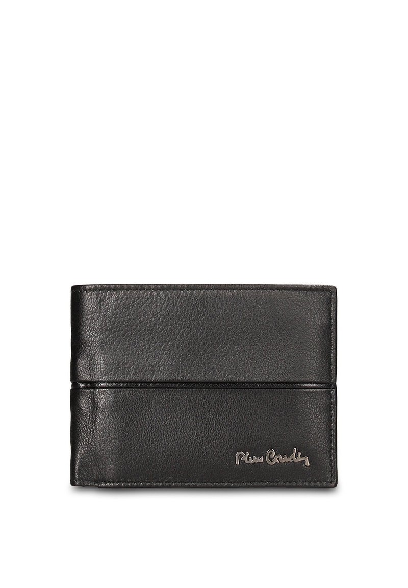 Portafoglio in pelle nera con una texture liscia, dotato di due fessure per carte e un logo impresso a rilievo. Design rettangolare, compatto ed elegante.