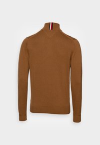 Tommy Hilfiger PIMA ORG CTN CASHMERE ZIP MOCK - Camisola - desert khaki