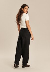 LABDIP OLSEN - BALLOON - Jean boyfriend - grey denim