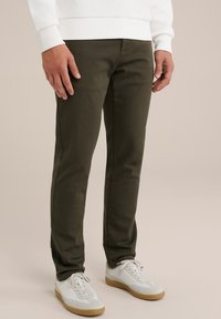 WE Fashion THE JOG - Pantaloni chino - green