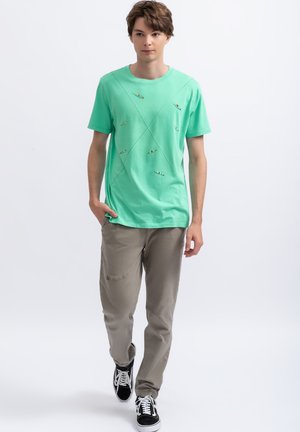 LUCKA - T-shirt print - turquois