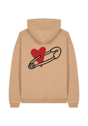 Felpa beige con un grande cuore rosso e una grafica di un fermaglio di sicurezza nero sul retro. Tessuto morbido con polsini e orlo a coste.