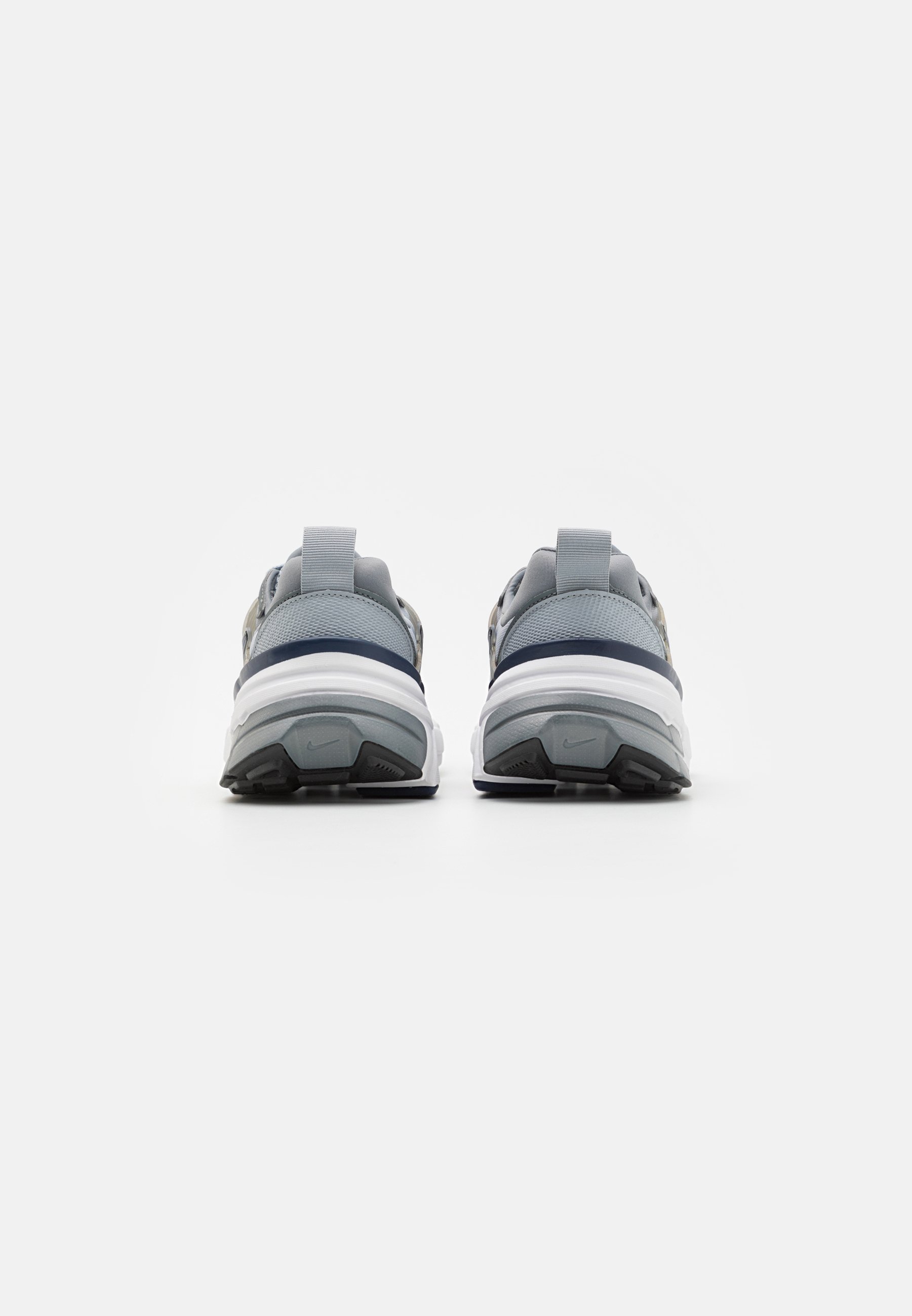 Nike Sportswear V2K RUN - Sportbačiai - wolf grey/midnight navy