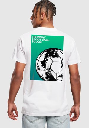 SUNDAY FOOTBALL CLUB - Print T-shirt - white