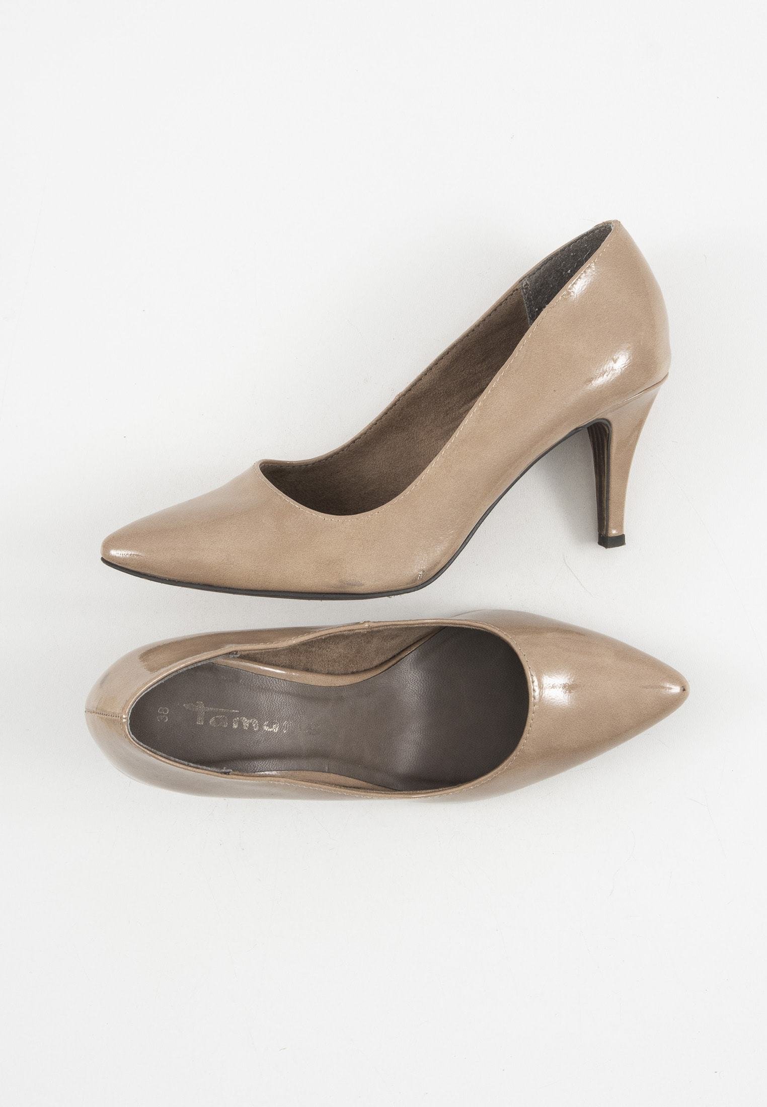 Tamaris Klassieke pumps - beige - (Pre-owned) - Zalando.nl