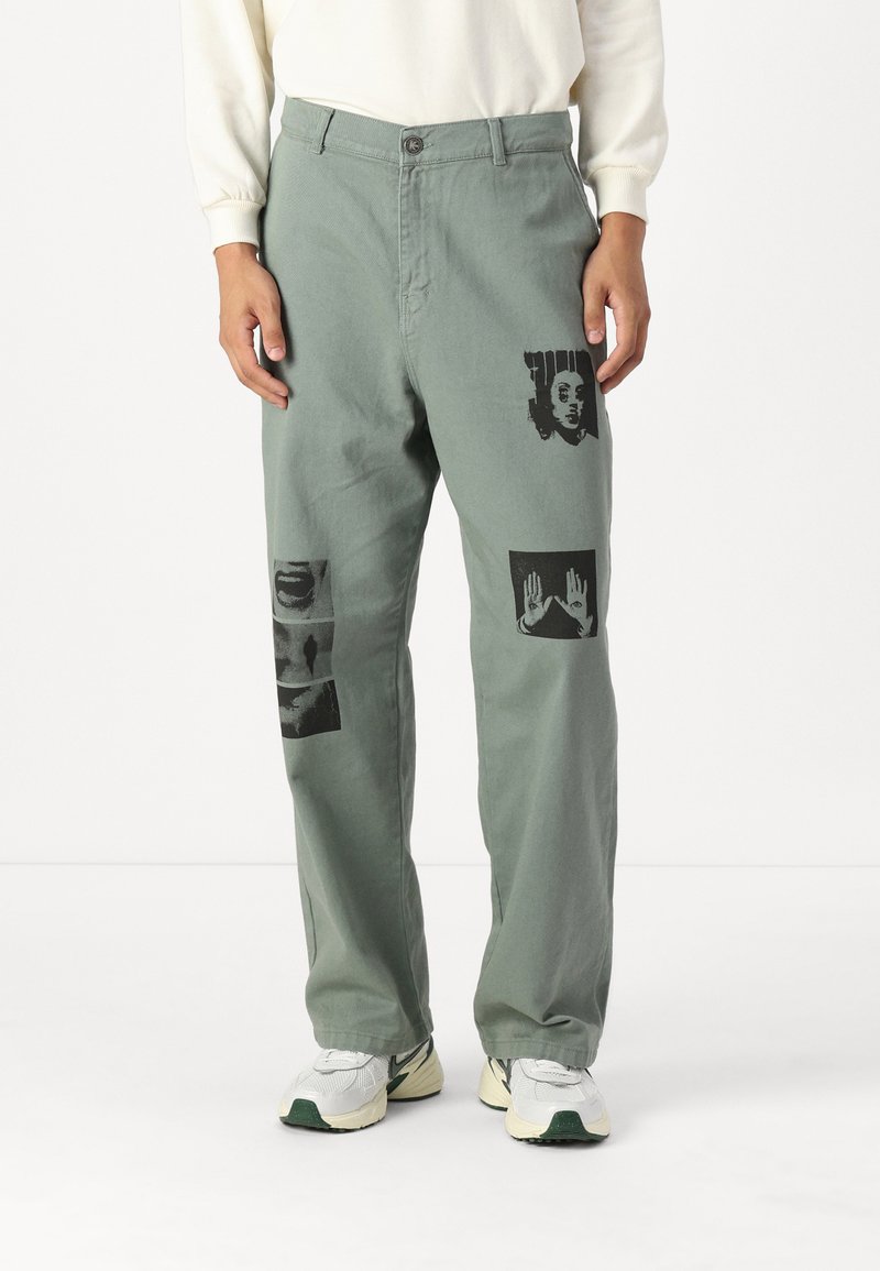 Kaotiko TOO MANY RULES UNISEX - Pantaloni - soft army