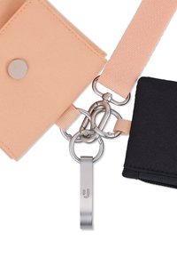 Johnny Urban JUNO - Mobiltaske - peach