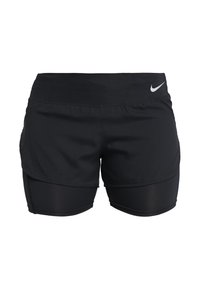 Pantalones cortos deportivos negros con un diseño en capas, que presentan una capa exterior perforada, un forro interno que absorbe la humedad y un discreto acento de logo.