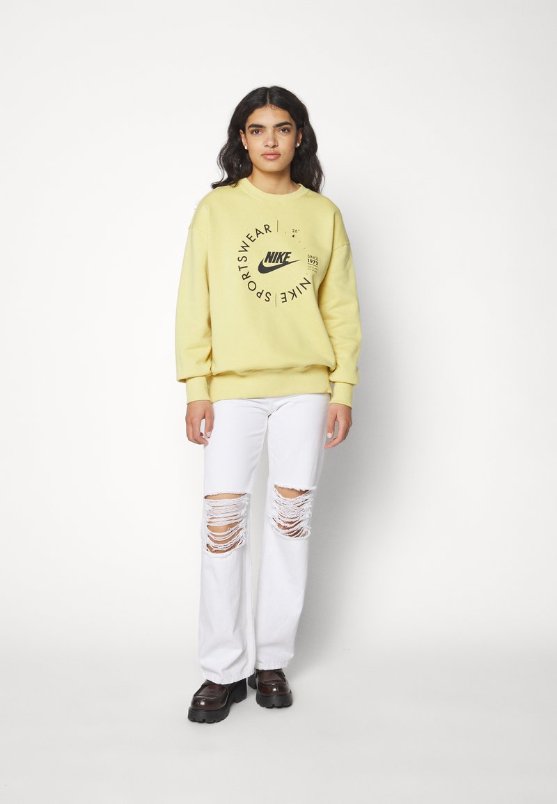 Nike sportswear nsw yellow Clearance