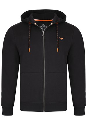 Sudadera con cremallera negra, con capucha ajustable, detalles en naranja contrastante, bolsillo frontal y puños y dobladillo de canalé. Textura de tejido suave.