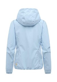 Imperméable à capuche pour femme bleu clair avec poignets et ourlet élastiques, montré de dos sur fond blanc.