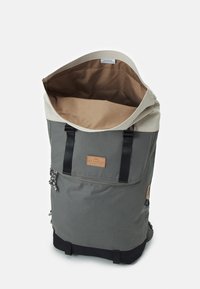 Doughnut CHRISTOPHER REBORN SERIES UNISEX - Batoh - grey/stone