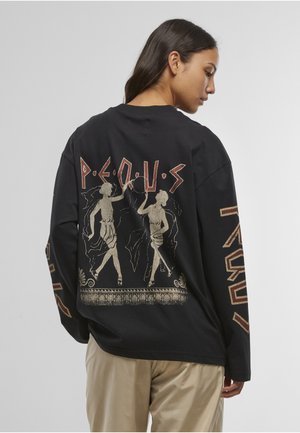 PEQUS Pikkade varrukatega topp - schwarz