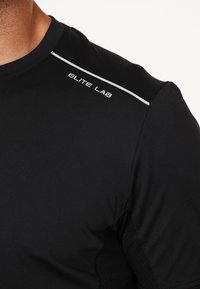 ELITE LAB FUNKTIONS - T-shirt print - black