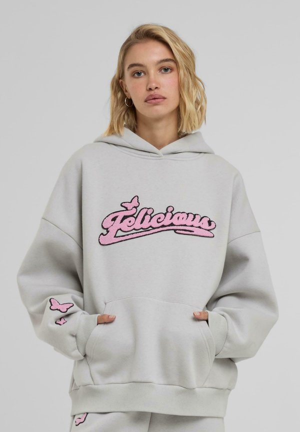 SOFT - Kapuzenpullover