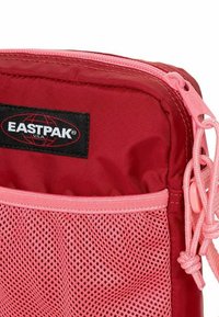 Eastpak THE ONE POWR - Trolley - powr block red