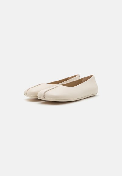 MM6 Maison Margiela BALLET SHOE - Ballerinaskor - sudan brown