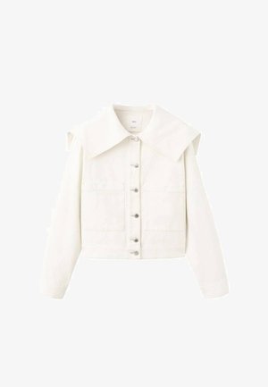Veste courte blanche avec grand col pointu, fermeture à boutons sur le devant et deux poches plaquées avant.