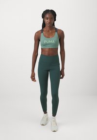 Puma 4KEEPS EVERSCULPT  - Športni modrček s srednjo podporo - eucalyptus