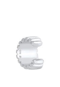 Silberring mit einem Kleeblattdesign, mit abgerundeten Kanten und einer glatten, polierten Oberfläche. Mit "925" für Sterlingsilber gekennzeichnet.