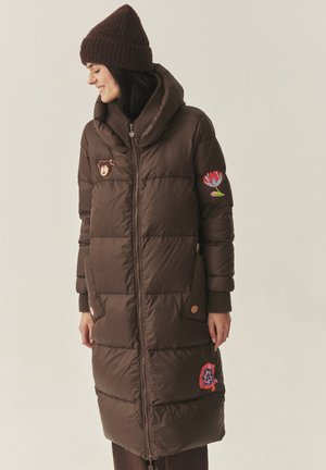 VIOLINA - Tollkabát - tobacco ver