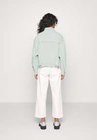 Levi's® 90S TRUCKER - Casaco de ganga - get the picture