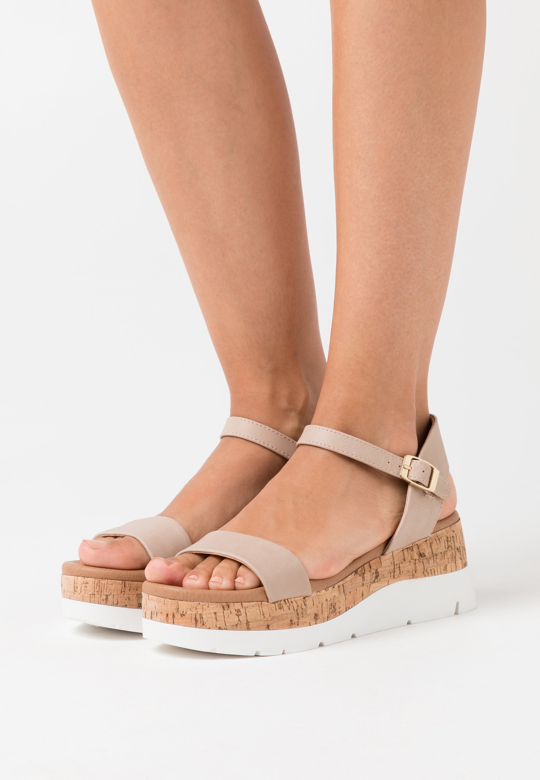 Dorothy Perkins ROXXIE WEDGE - Platform sandals - nude - Zalando.de