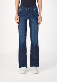 LIU JO AUTHENTIC PANT  - Traperice krojene za nošenje s čizmama - blue denim