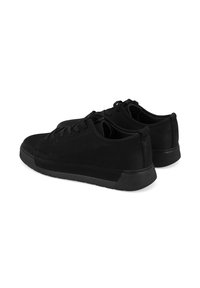 Desa Baskets basses - black