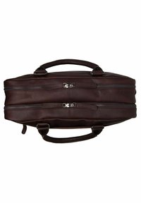 Borsa in pelle marrone con scomparti a doppia cerniera, due manici robusti e texture liscia, caratterizzata da linee pulite e design minimalista.