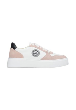 Trainers - pink white