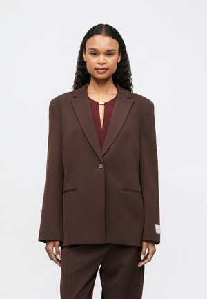 HERO GOOD - Sacou - rich brown