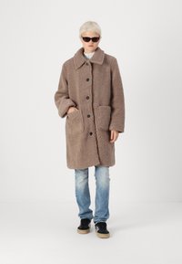 Pieces PCNADDY JACKET - Cappotto invernale - taupe gray