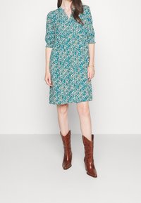 Esprit Vestido informal - turquoise