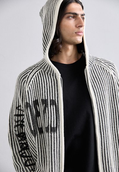 032c CRUSADER HOODED - Cardigan - black/white