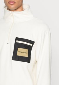 Denim Project DPLUMYR - Camisola de lã polar - cloud cream