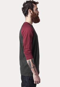 Urban Classics CONTRAST 3/4 SLEEVE RAGLAN - Hosszú ujjú felső - burgundy