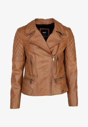 Brun lædermotorcykeljakke med kviltede skuldre, lynlåslommer og sølvhardware. Fittet design med en notch-krave.