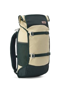 Beige en donkergroene rugzak met oprolbare bovenzijde, twee verstelbare voorriemen, zijvak van mesh en gevoerde schouderbanden.