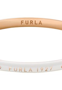 Bracciale rigido bianco con accenti in oro rosa, caratterizzato da incisioni del testo "FURLA" e "FURLA 1927", superficie liscia e design elegante.